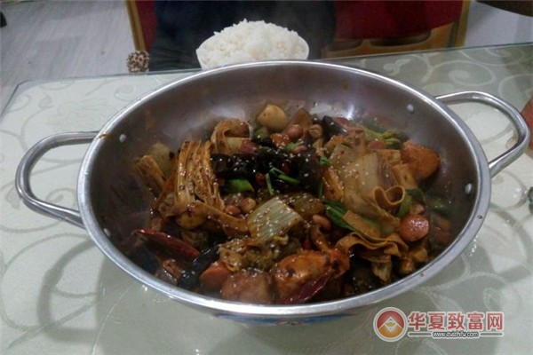 石尚居麻辣香锅加盟